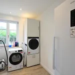 Laemmche, Eg Mit Eingezaeuntem Garten *