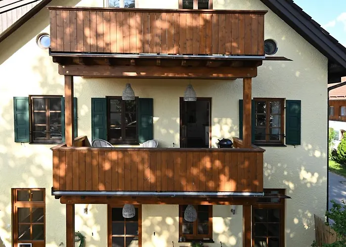 Lämmche, Eg Mit Eingezäuntem Garten